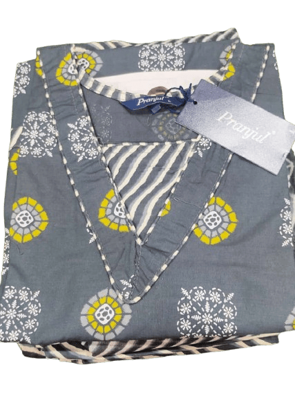 Women s Grey and White Floral Print Cotton Kurta with V Neck and 3 4 Sleeves