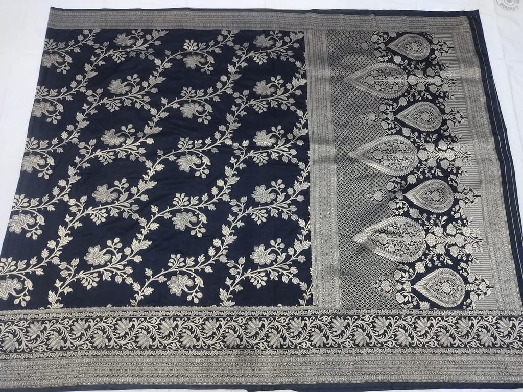 Art dola silk saree