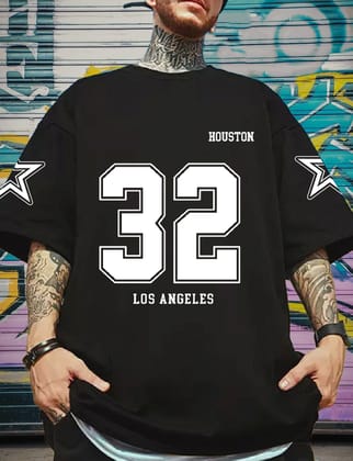 Scott Fincher Men's Oversized Short Sleeve T-shirt with HOUSTON and 32 Print in White : AA(ARN)BLACK_43