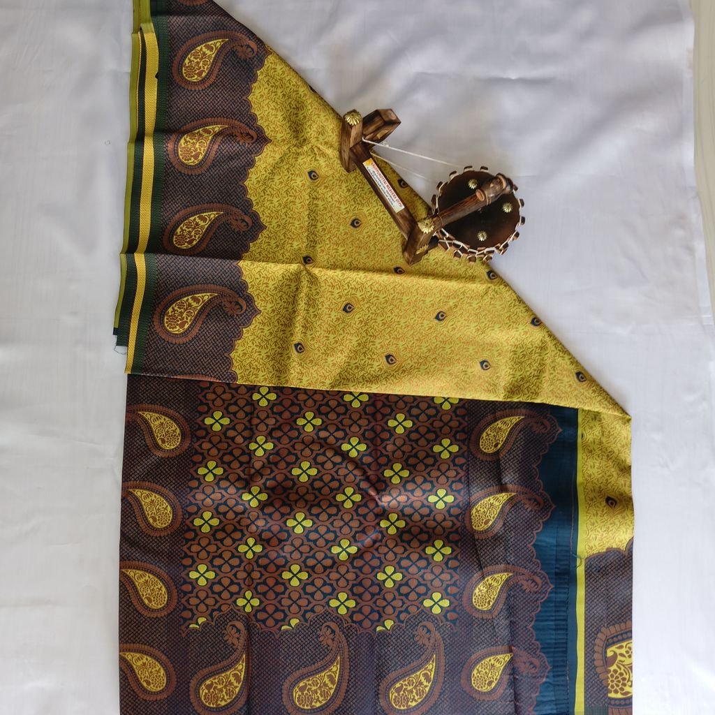 Kubera Silk Cottton Saree with Blouse - Green colour