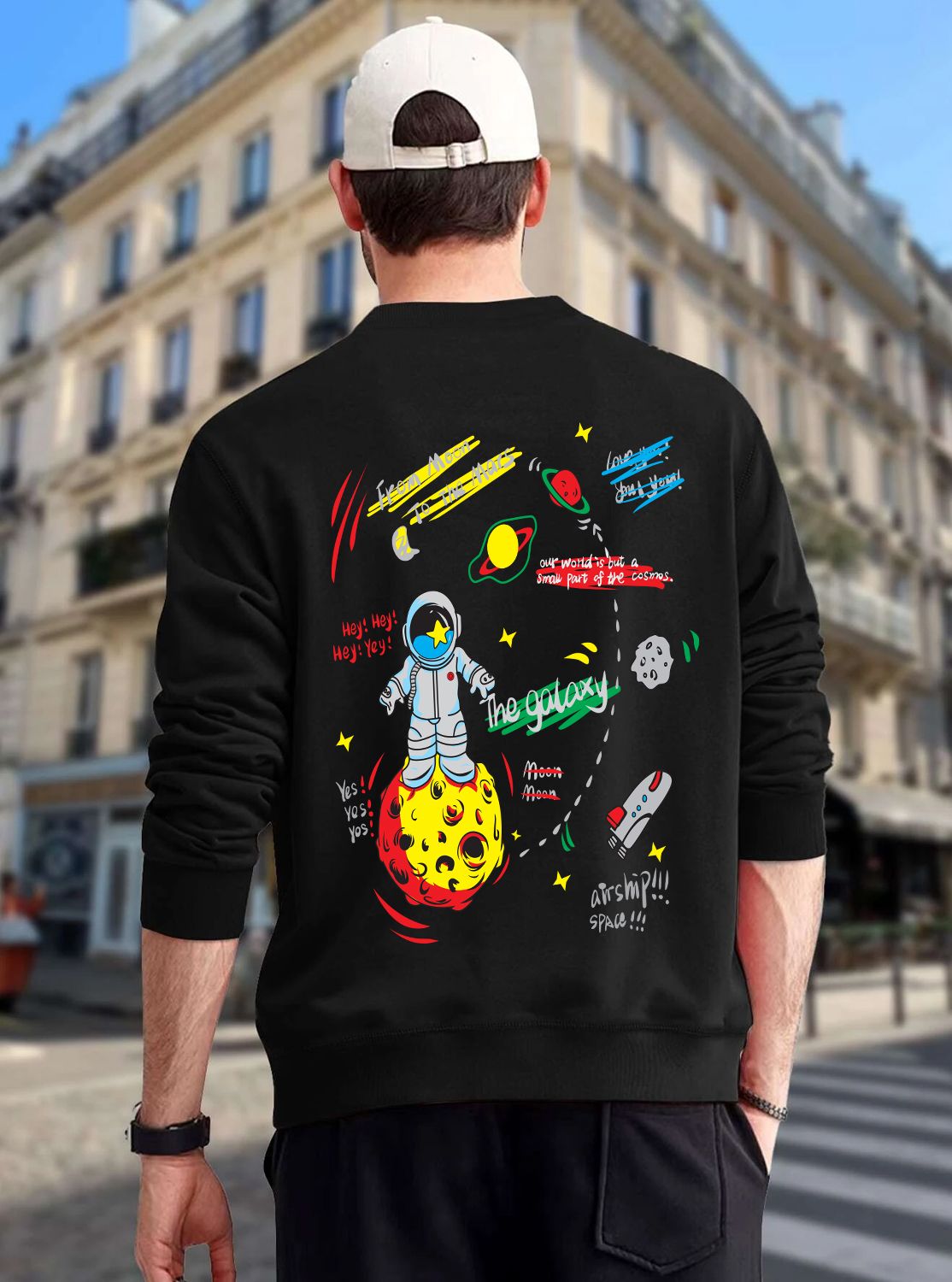SCOTT FINCHER Men's STAY GROOVY Graphic Sweatshirt, Aesthetic Pullover, Retro Slogan Jumper, Casual Long Sleeve Top : AA(RSSWT)BLACK_52