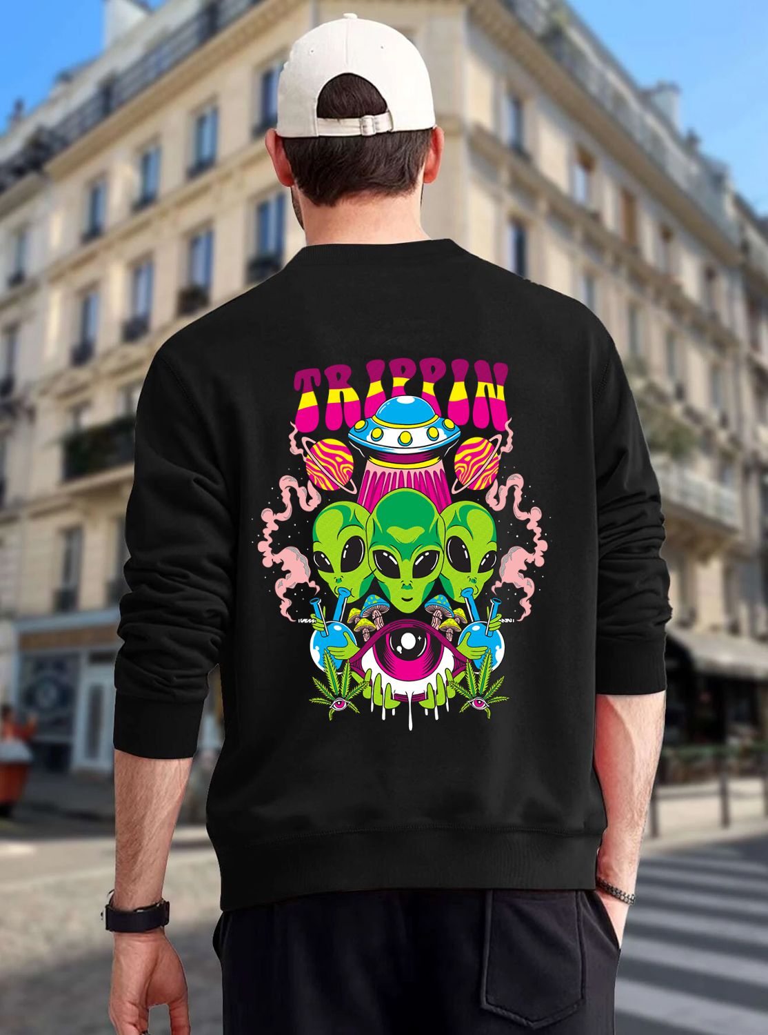 SCOTT FINCHER Men's Trippy Alien Sweatshirt, Weed Smoking UFO Graphic Stoner Sweatshirt, Black Trippy Sweatshirt : AA(RSSWT)BLACK_147