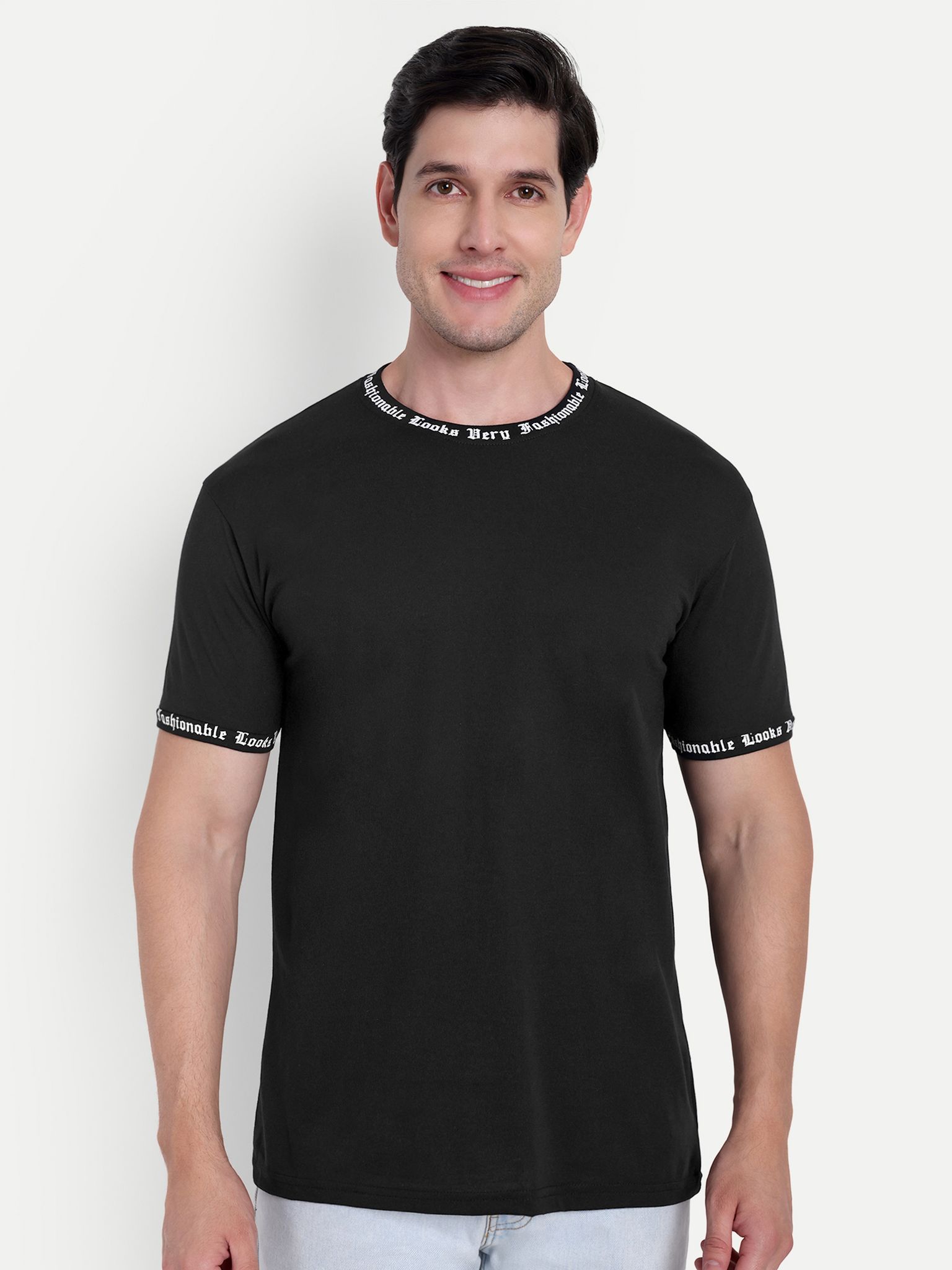 SCOTT FINCHER Black Crew Neck T-Shirt with "Fashionable Looks Very Fashionable" Printed on Collar and Sleeves : AA(NPH)BLACK_159