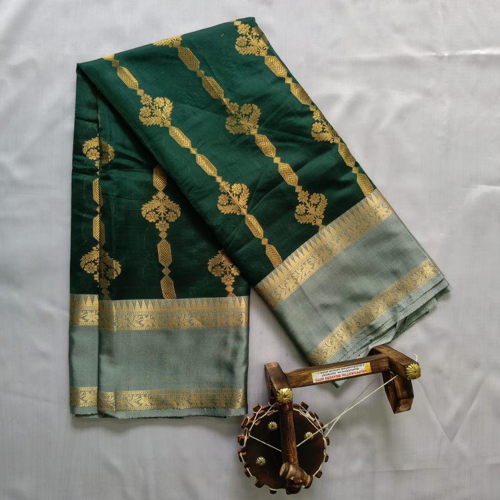 Soft Silk Saree with Blouse - Green