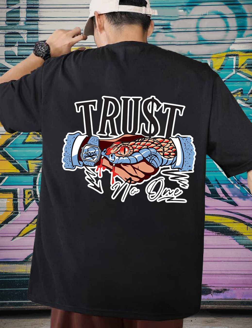 SCOTT FINCHER Men's TRUST NO ONE graphic tee shirt with snake and handshake design : AA(ARN)BLACK_219