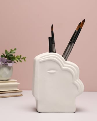 White Solid Face Shaped Minimalistic Ceramic Vase-Vase / Decor / White