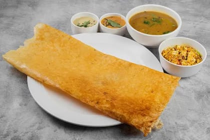 Rawa Paneer Masala Dosa