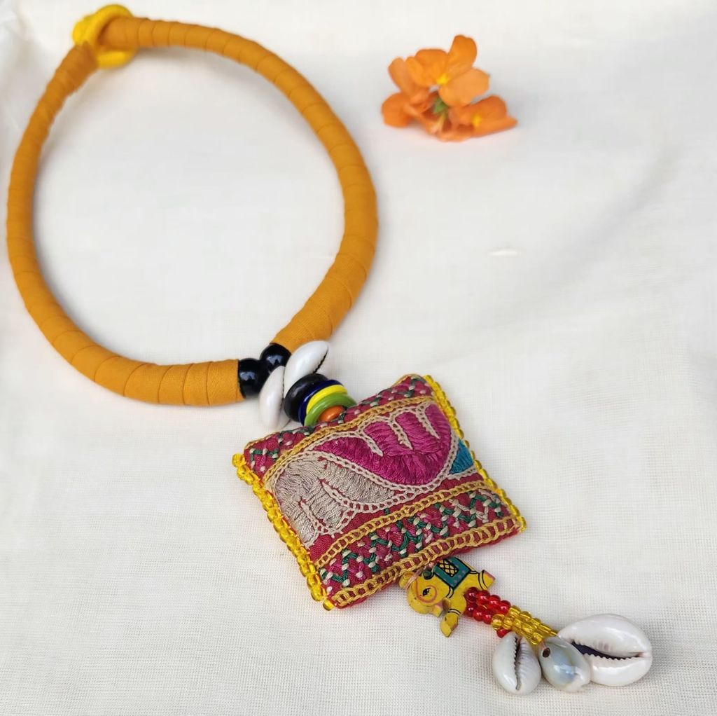 Handmade elephant pendant with gota patti work