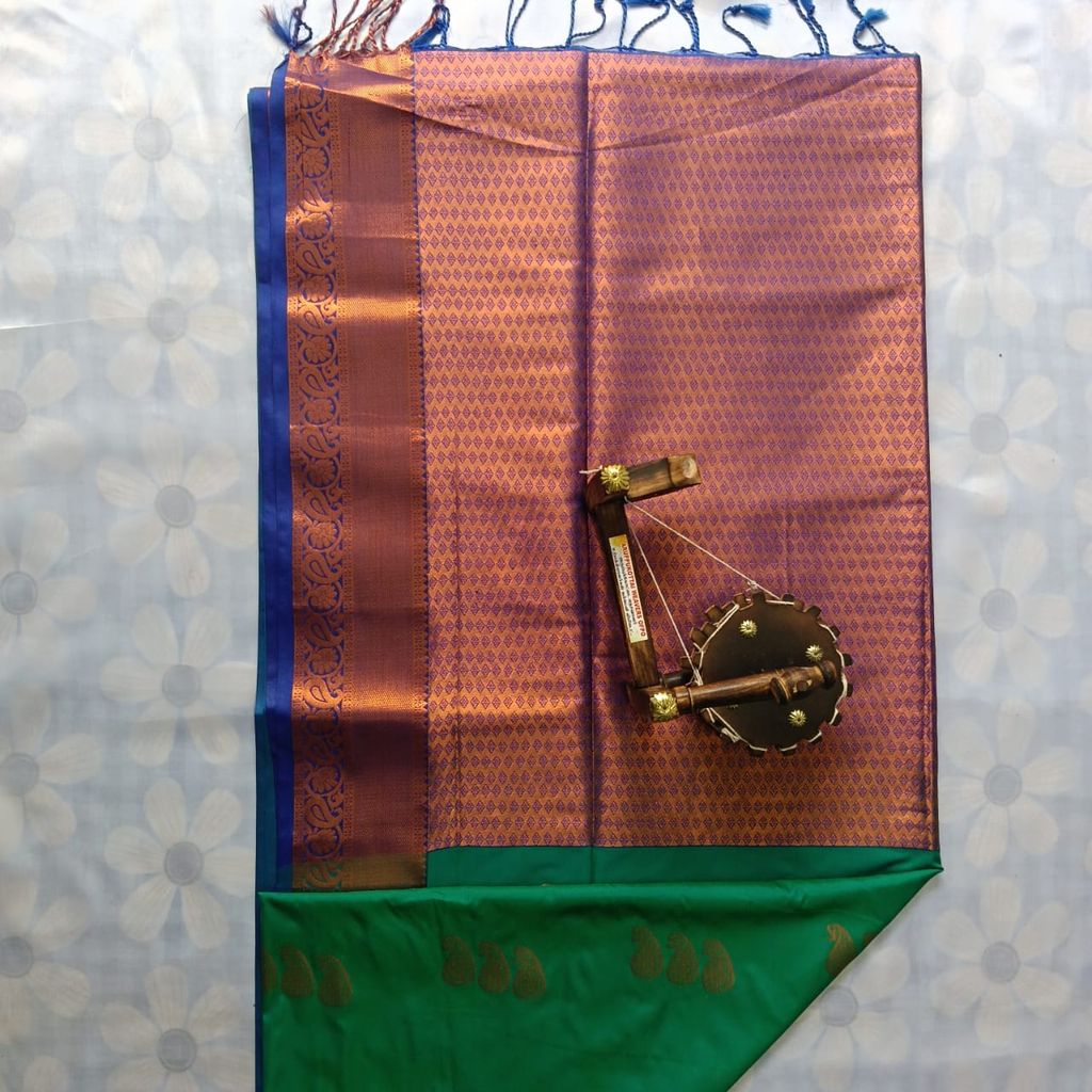 Vastrakala Style Wedding Soft Silk Saree with Blouse