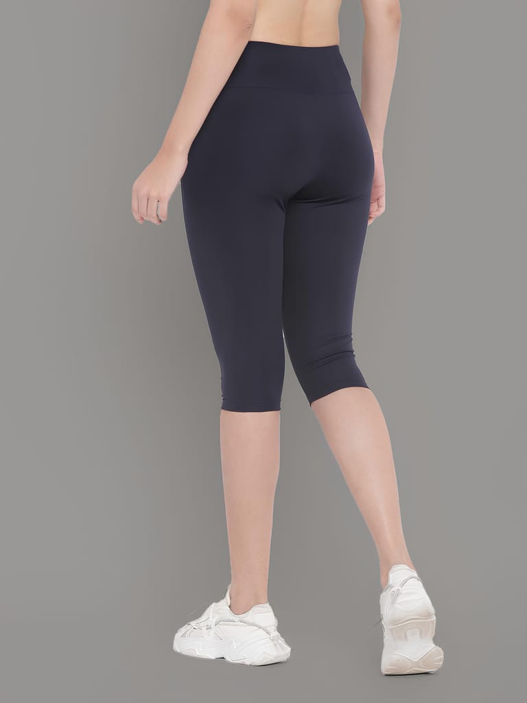 WUGO::Latest Trendy Women Sports Capri |Running Capri |Yoga-Gym Capri |Games and Playing Capri |Workout Capri For Women's & Girls (Imported Lycra 250-GSM)