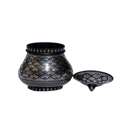 Bidri Jam Pot Tarkashi Work (1TMTDCOKA10217)
