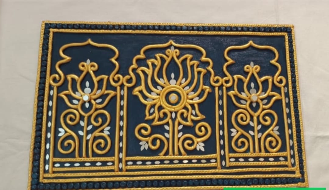 .Square Wall Panel