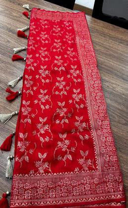 Banarasi Silk Saree – Crimson Red with Zari Weave & Tassel Border Banarasi Silk Saree – Crimson Red with Zari Weave & Tassel Border
