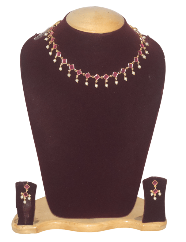 Elegant Gemstone Necklace & Earrings Set
