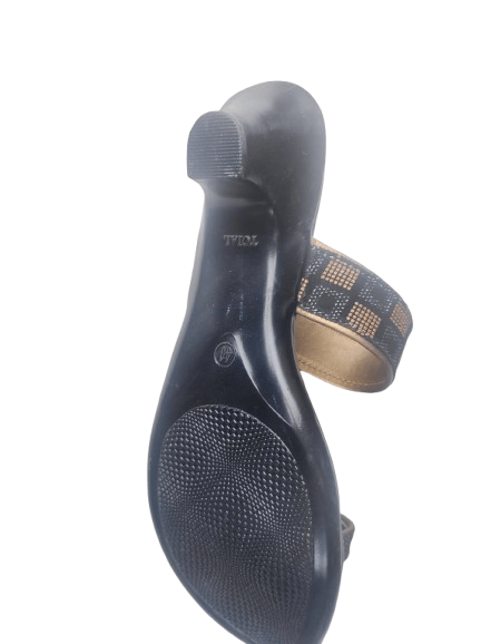 Regal Beadstep Sandals