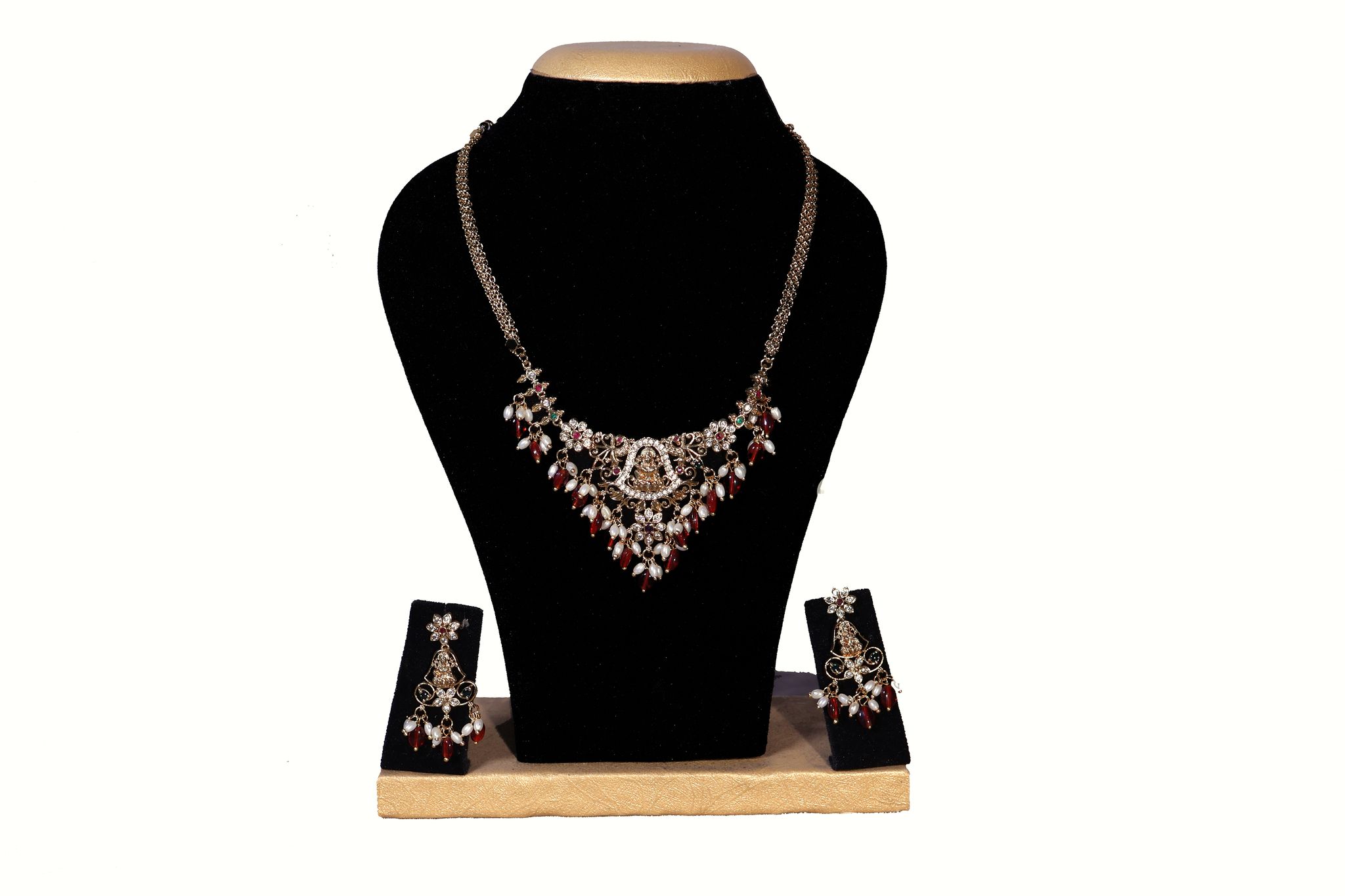 Traditional Kundan Necklace and Earring Set