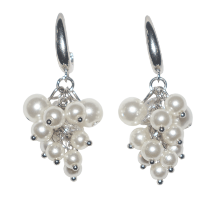 Pearl Cluster Earrings: Elegant & Timeless