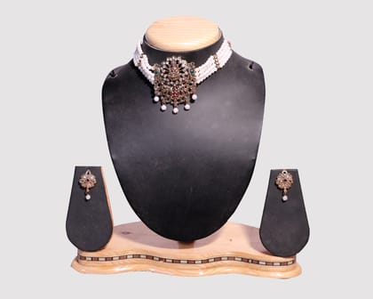 Gold-Plated Pearl Kamarbandh with Temple Motif