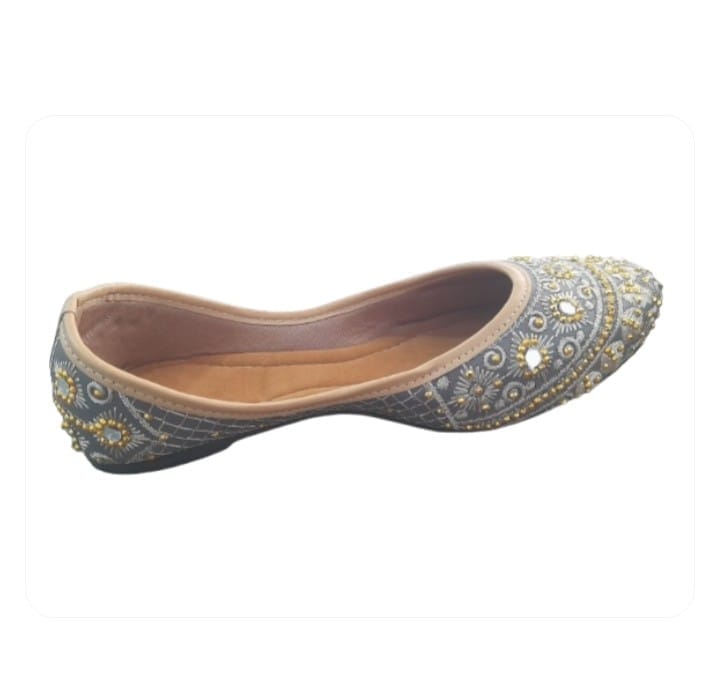 Handcrafted Embroidered Khussa Shoes for Women