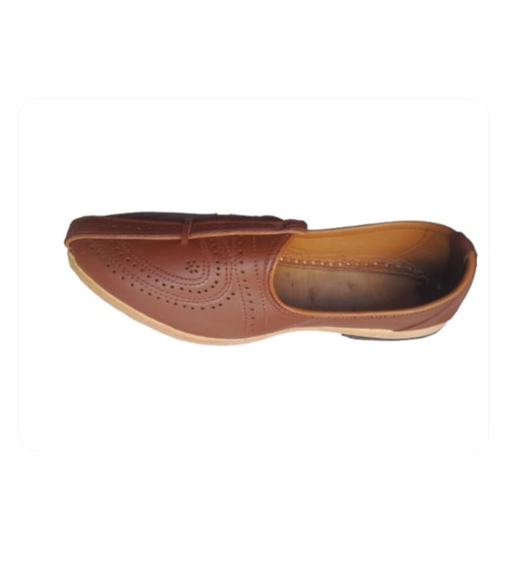 Brown Leather Juttis - Handcrafted Indian Ethnic Shoes