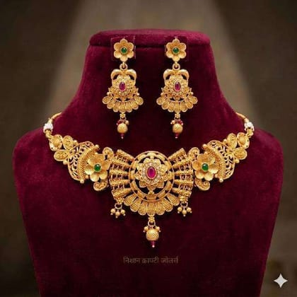 Golden Choker Set Golden Lightweight Polish