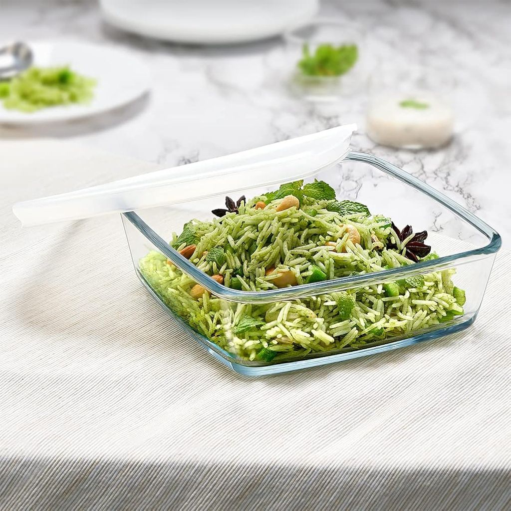 Borosil 800ml Baking & Serving Square Shape Dish with White Lid | Borosilicate Glass Bakeware and Serveware Tray