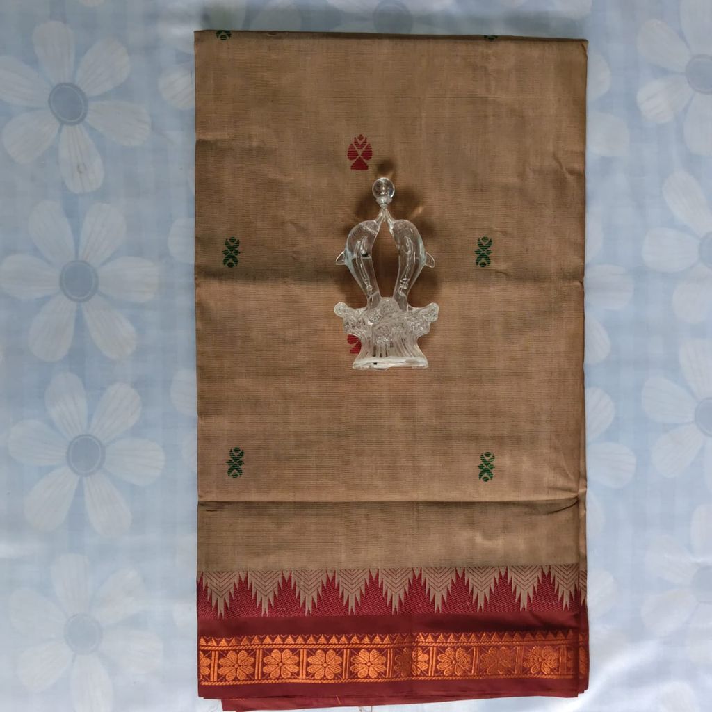 Cotton Saree without   Blouse