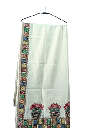 Exquisite Bhagapuri Silk Dupatta with Handmade Madhubani Painting, Vibrant Colors, Ideal for Weddings and Cultural Events, Features Intricate Floral and Geometric Designs, Luxurious Feel and Elegant Drape