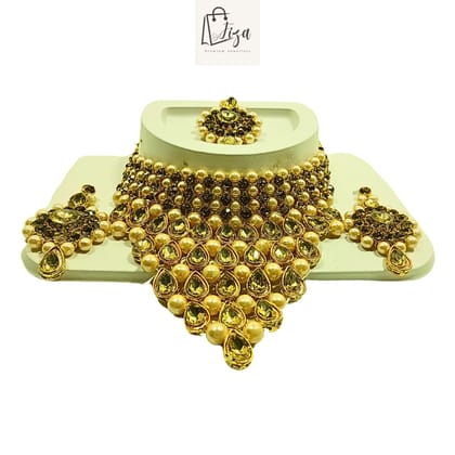 Fiza Luxury Handcrafted Gold Plated Necklace Jewellery Set with Earrings And Mangtika, AD, Pearl