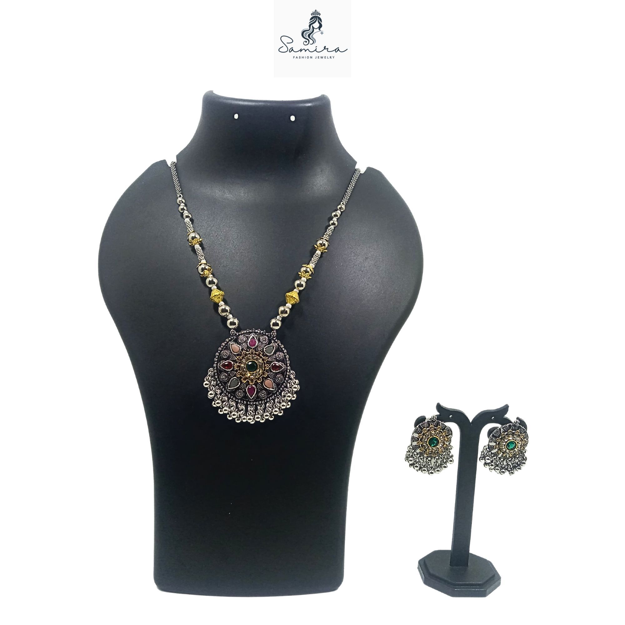 SAMIRA Luxury Handcrafted Necklace Jewellery Set with Ear Rings Oxidized Round Pendant