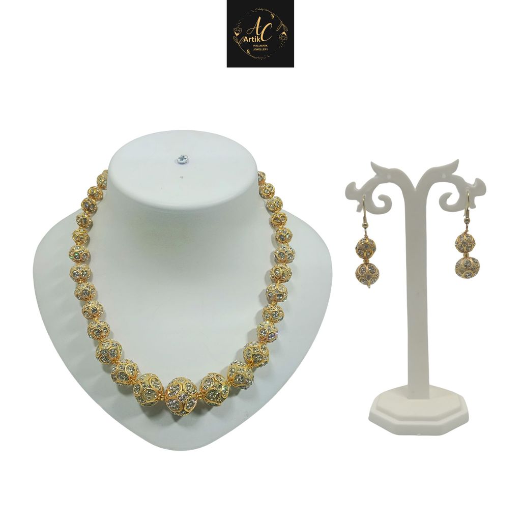 ARTIK HALLMARK Necklace Set with Ear Rings, White AD