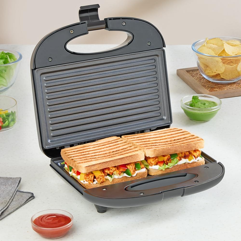 Borosil Klassy Grill 800 Watt Sandwich Maker, 2 Slice Automatic Grill Sandwich Maker, Non-stick Grill plates opens 105°