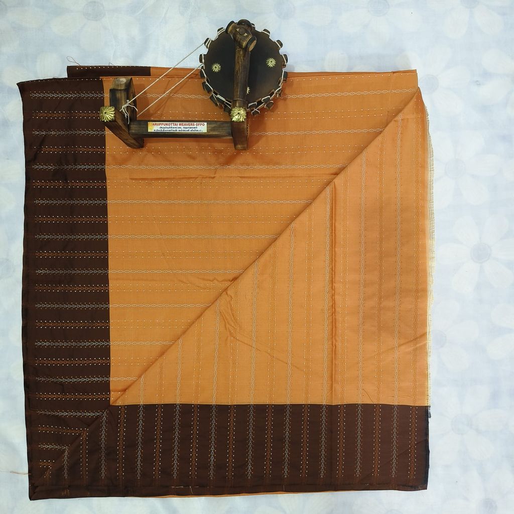 Aarani Silk Saree with Blouse - Orange