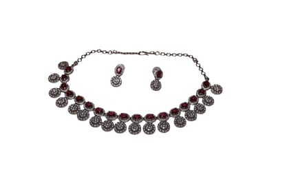 Elegant Gemstone Necklace and Earrings Set
