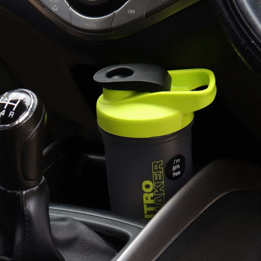 JAYPEE Plus Plastic Nitro Shaker and Wire Blending Ball , 600ml