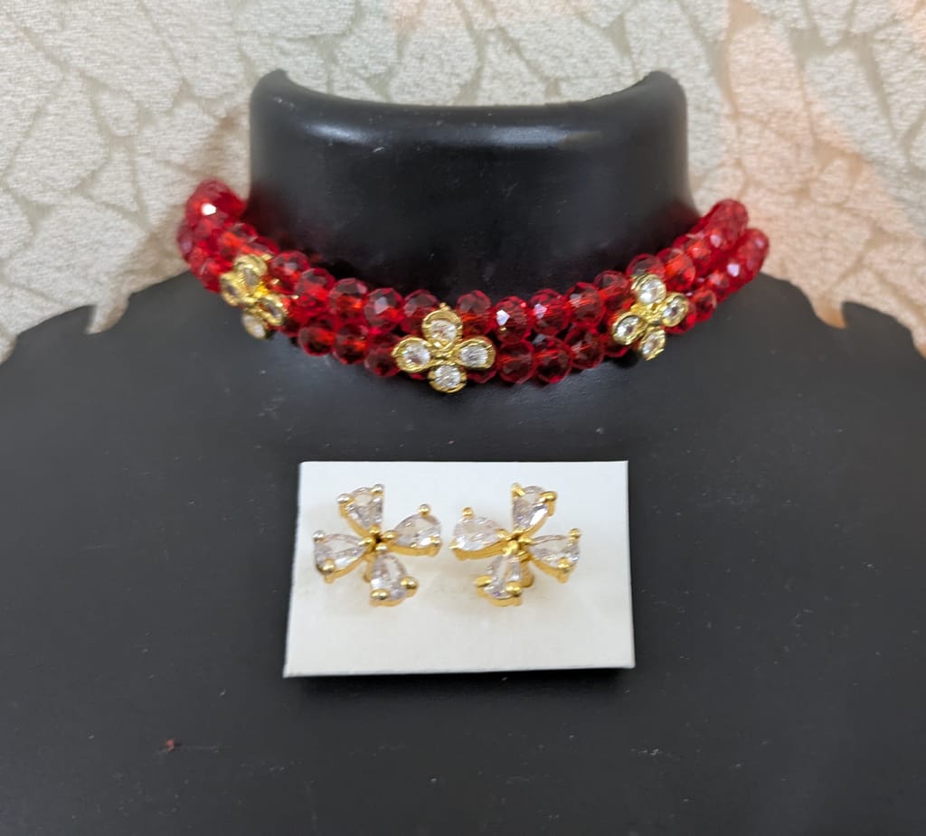 Chick choker Necklace