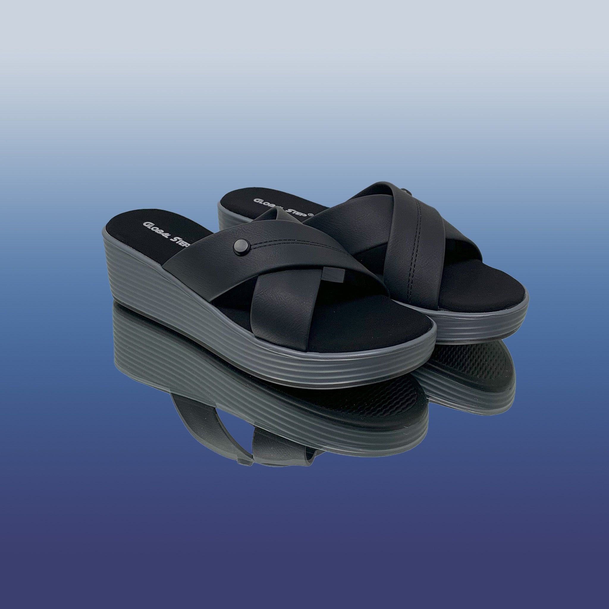 PlushWave Wedges-Black / 36