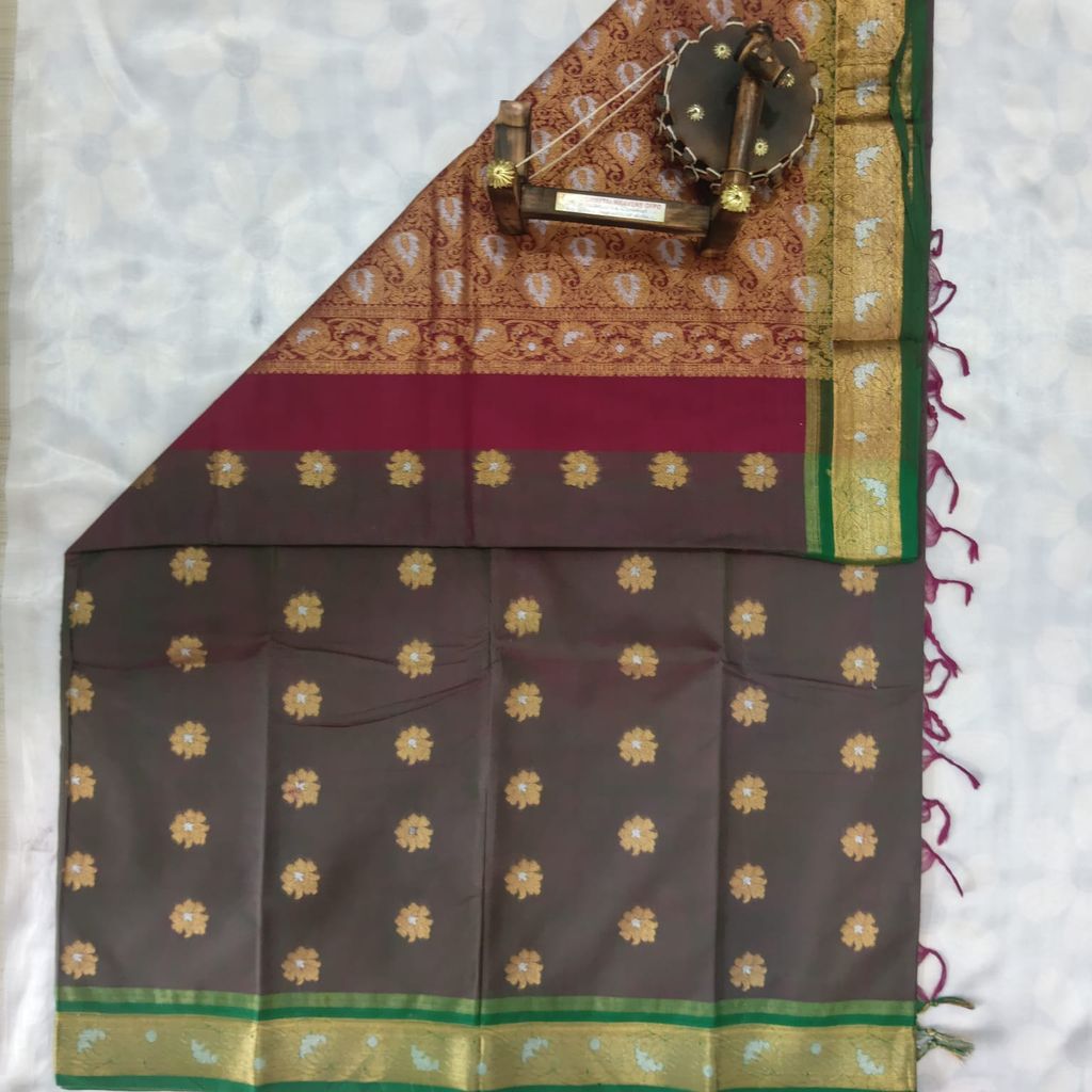 1000 Putta Original Cotton Saree with Blouse - Grey