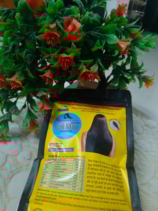Kesh Nikhar-For Brown Hair- For Dying Your Hair Naturally (100gm Pouch)