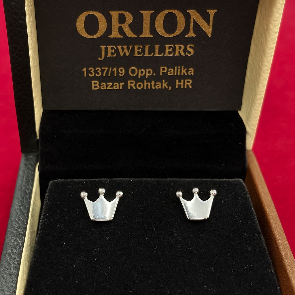 Crown Stud Earrings - Exquisite & Elegant