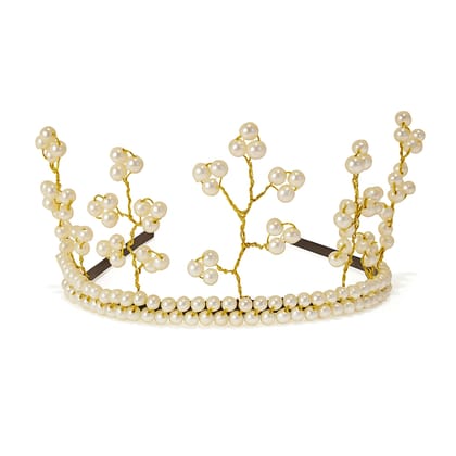 Celestial Blossom Tiara – Elegance Crowned in Nature’s Grace