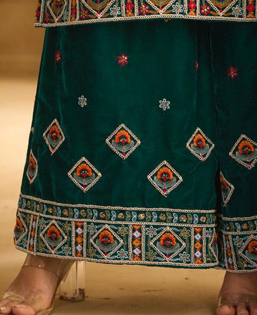 traditional green velvet straight suit for women wedding wear