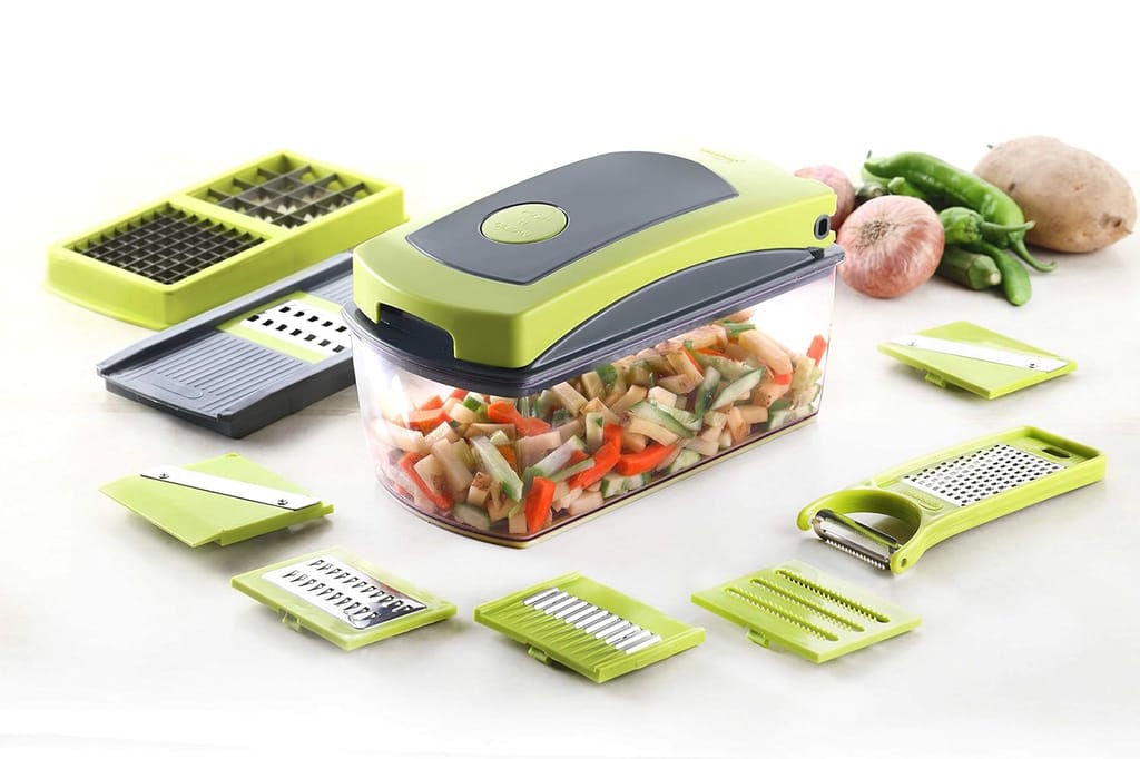 Crystal Plastic Compact Multipurpose Dicer/Grater (12 in 1, Multicolor)