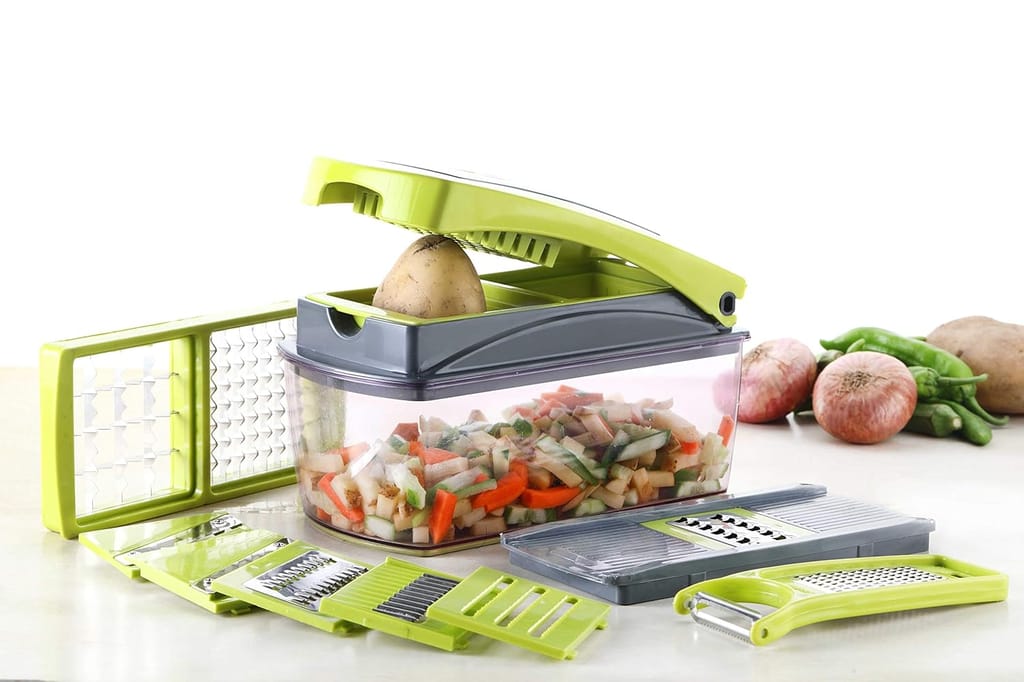 Crystal Plastic Compact Multipurpose Dicer/Grater (12 in 1, Multicolor)