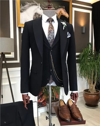 ITALIAN FIT MEN'S CHARADE SUIT BY ITALIAN VEGA® (3-Piece)-S-38