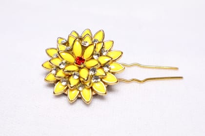 Yellow Flower Hair Pin – Decorative Metal Hair Accessory
