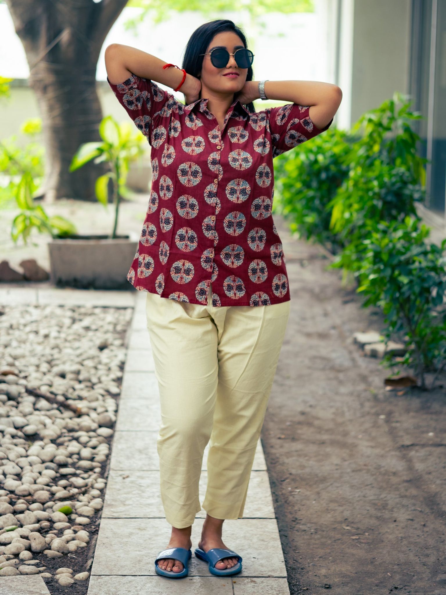 Female Shirt-M