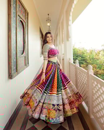 Navratri chaniya choli Readymade Indian wedding Festival partywear lehenga choli for women Navratri chaniya choli Readymade Indian wedding Festival partywear lehenga choli for women