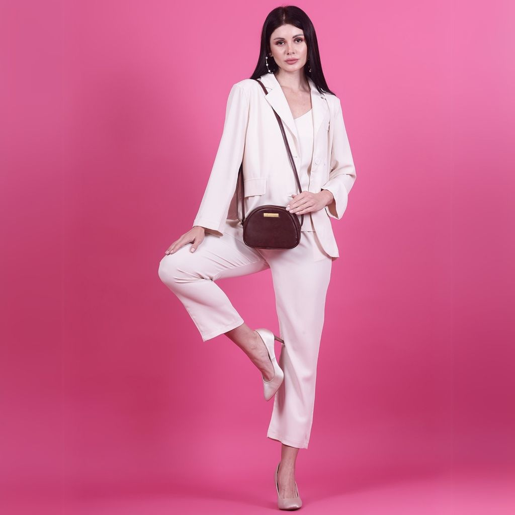 VISMIINTREND Stylish Crossbody Sling Bag with Adjustable Strap | Pu Leather Travel Bag | for Women, Girls | Birthday | Anniversary | Diwali Gift