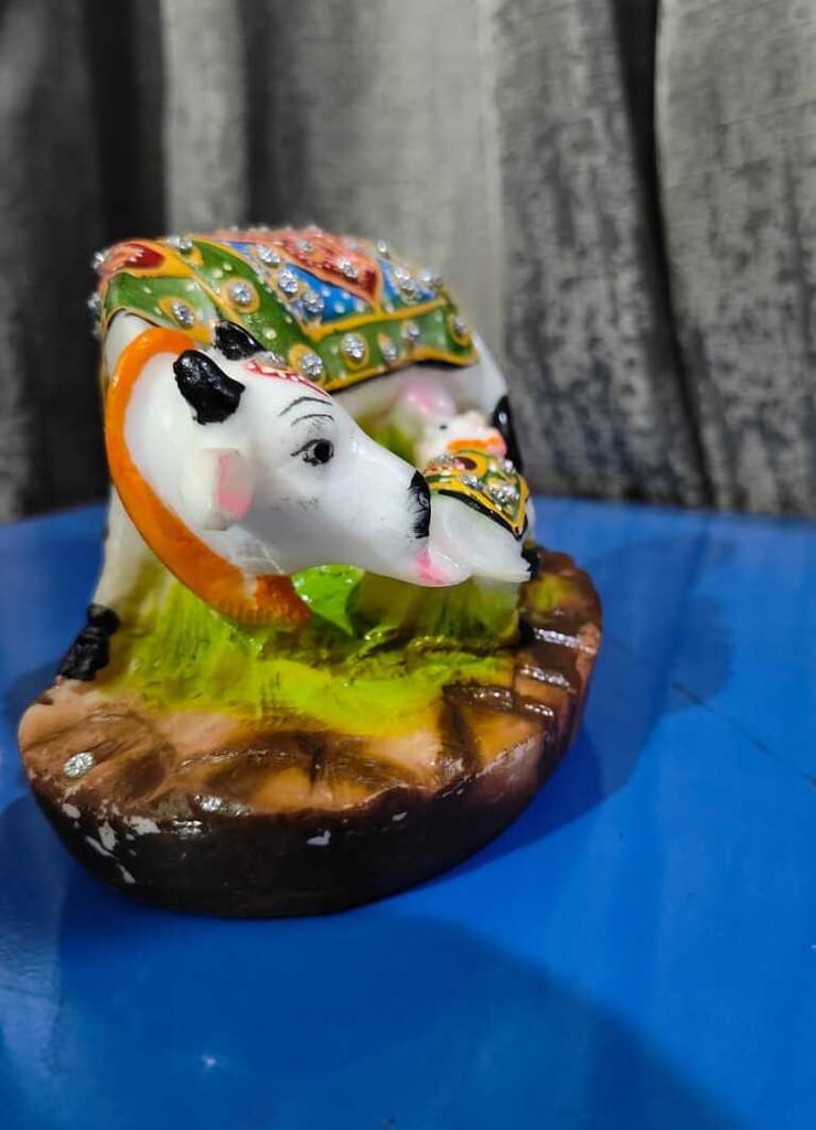 Handcrafted Kamdhenu Cow & Calf Idol with Kundan Work - Home Decor & Gifting
